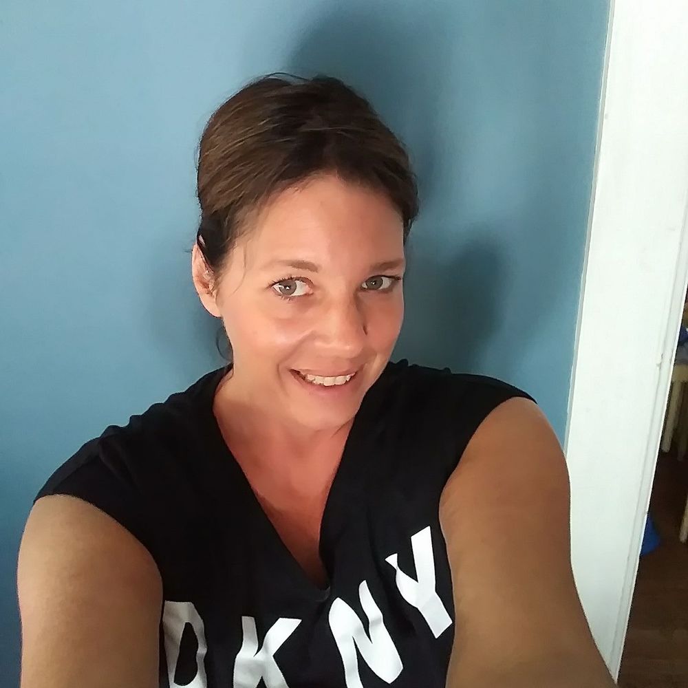 Meet your Posher, Traci